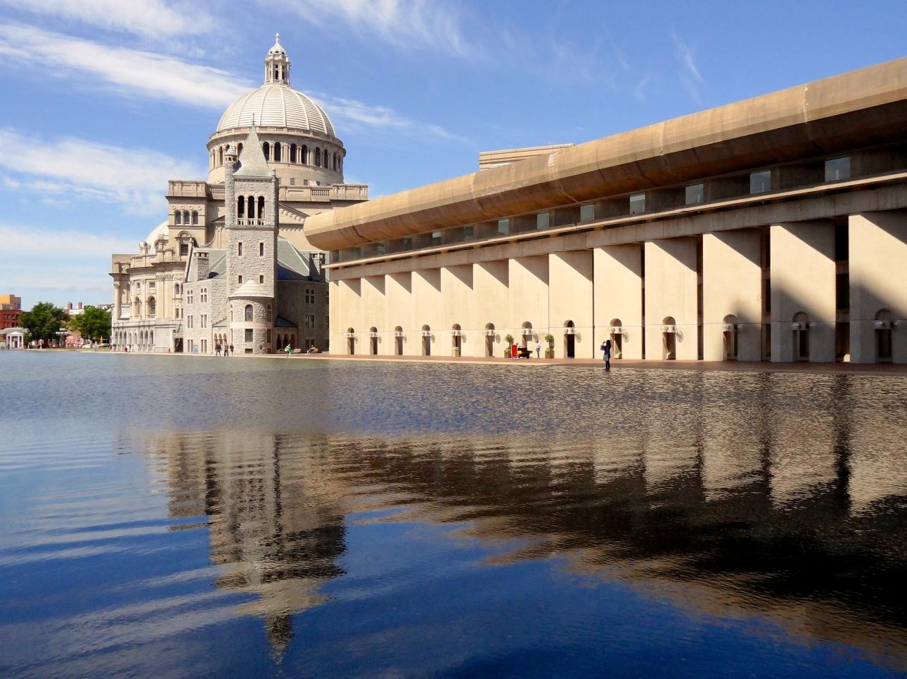 Extension of the Christian Science Center